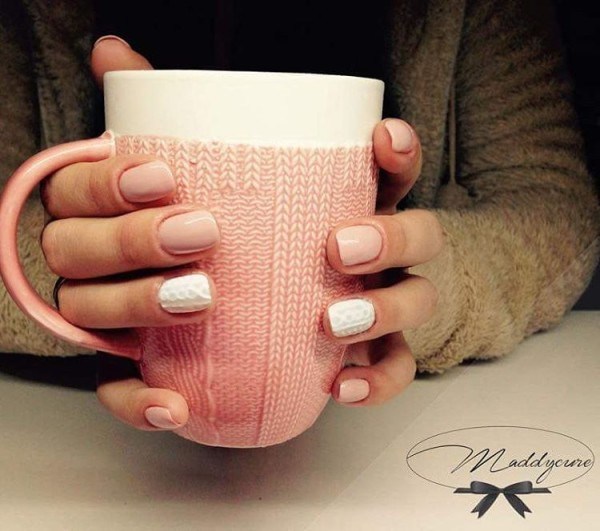 pink and white knitted nail art