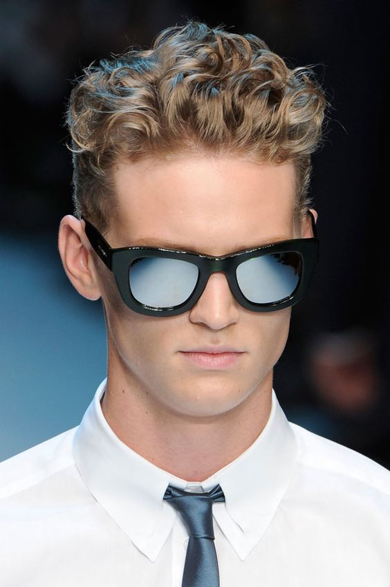 Thick wavy pompadour Hairstyle for men