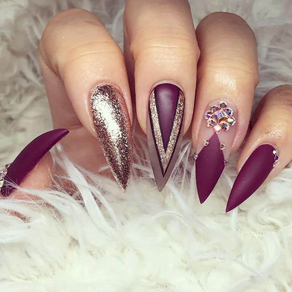 Red claw nails