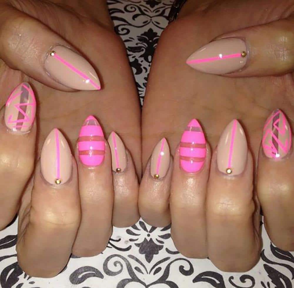Stiletto Nails Pink