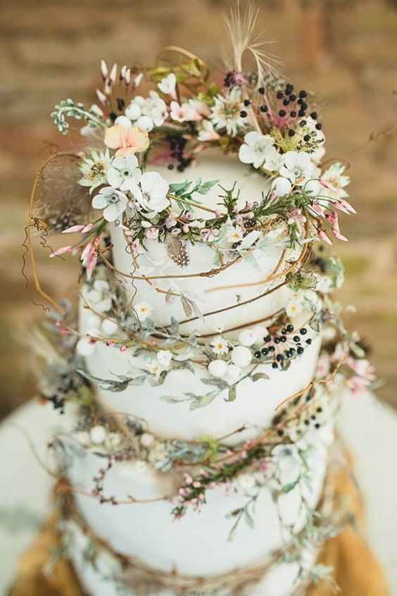natural theme Wedding Cakes
