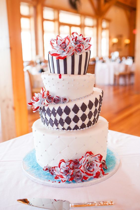 Topsy Turvy Wedding Cake Ideas