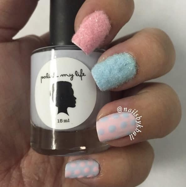 fluffy cotton candy nail