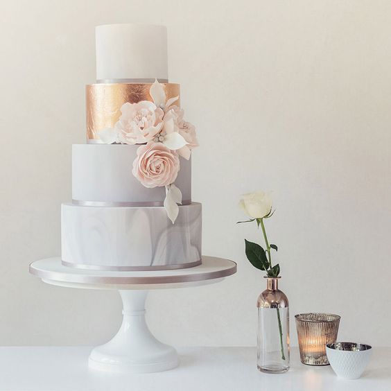 naked Wedding Cake