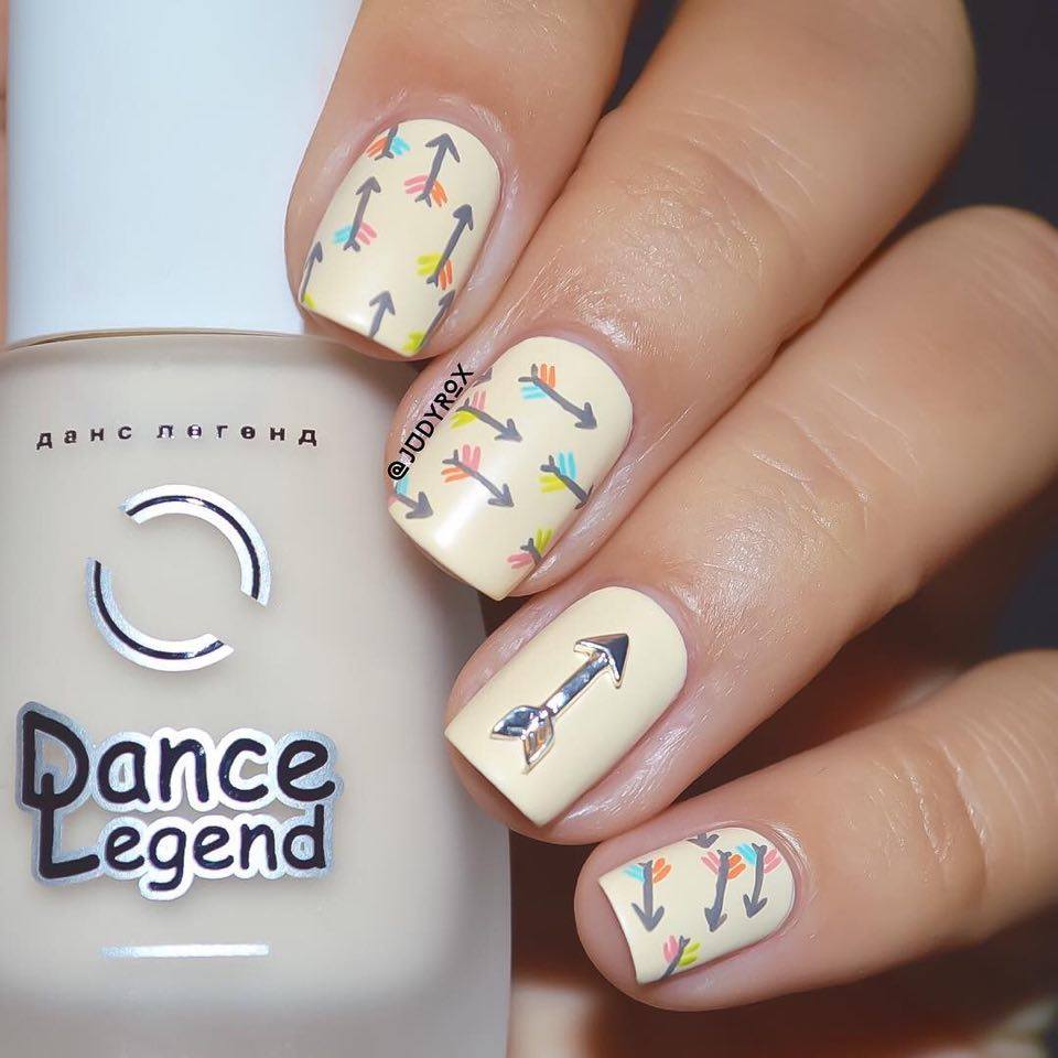 Cute pastel nail art artist