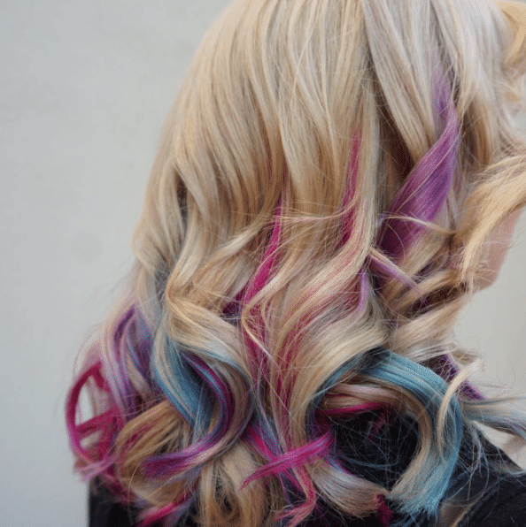  A natural blonde with scattered splashes