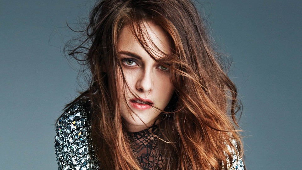 Kristen Stewart Messy hair