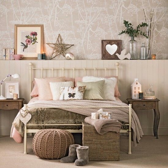 Bedroom with stuff for your room