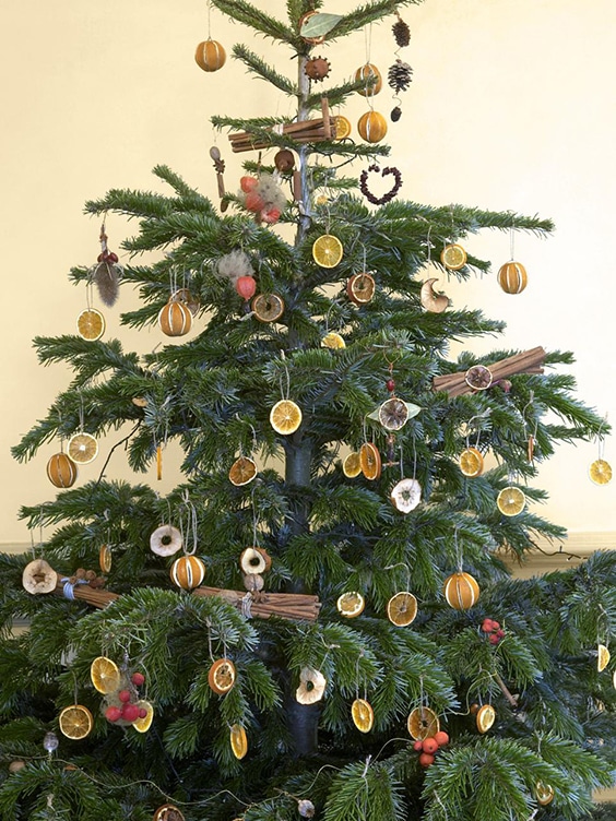 simple decoration for christmas tree