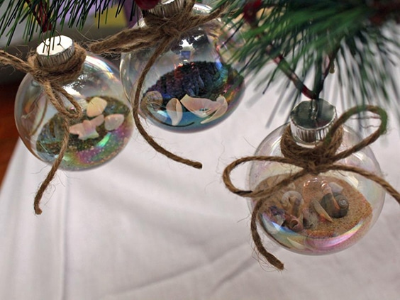 christmas bulbs