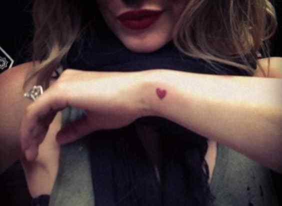 Hilary Duff Tattoo