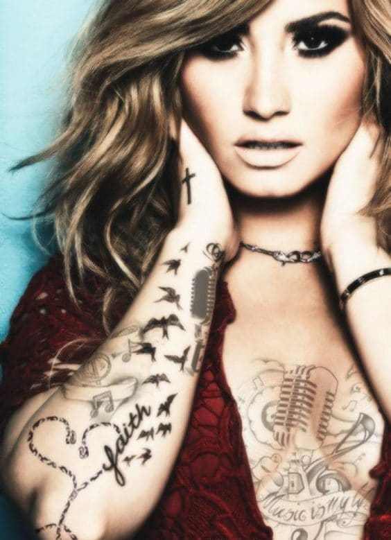 hot celebrity tattoos  :Demi Lovato Tattoo