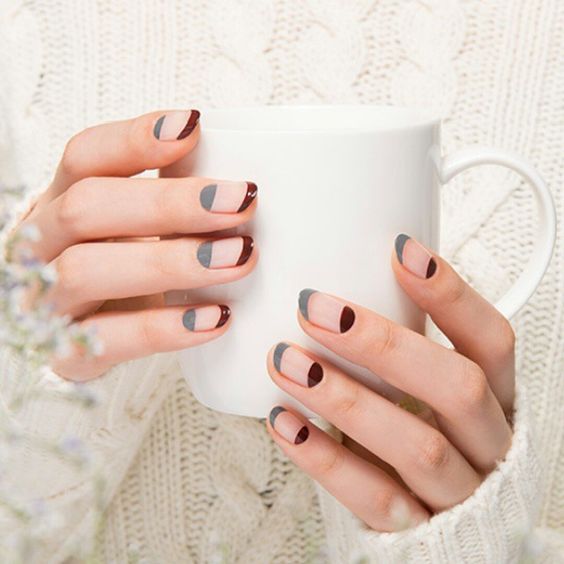 Two color minimalist manicure design
