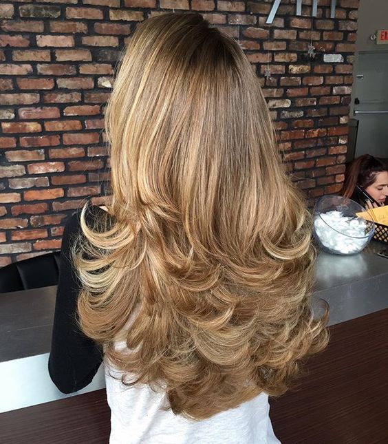 Blow out Long Hairstyles for Older Women