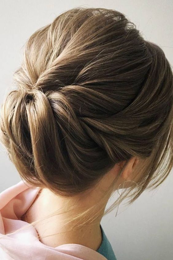 Hairdos for Older Women : Festive and Formal Updo