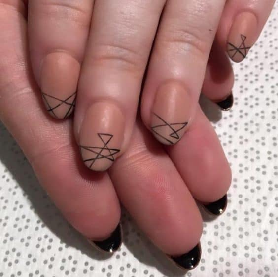 Random lines nail