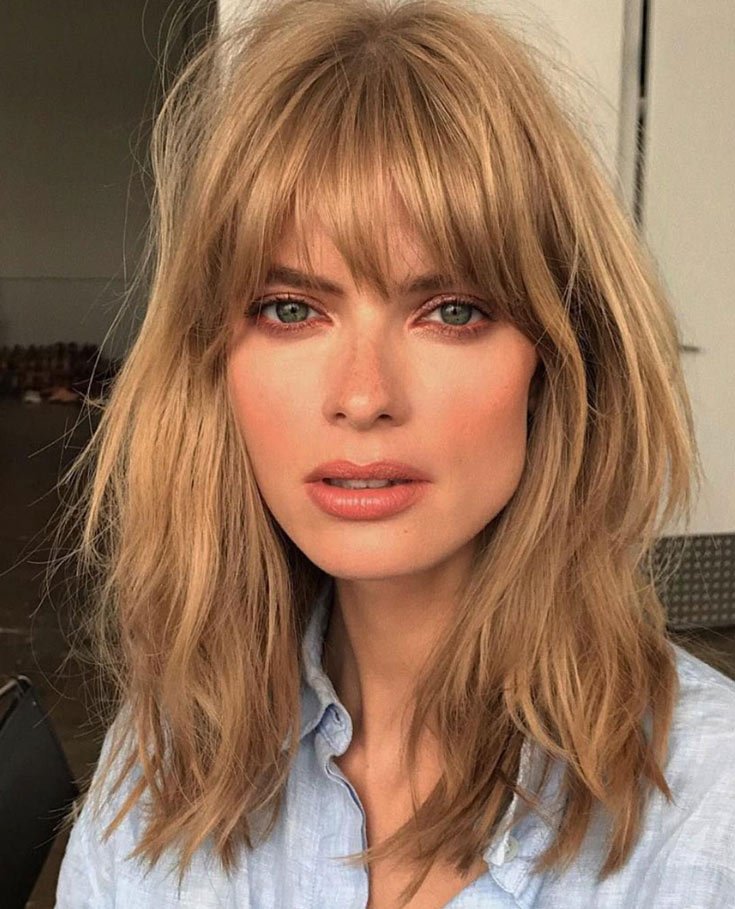 Curtain bangs