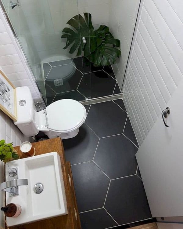 Small bathroom tiles design