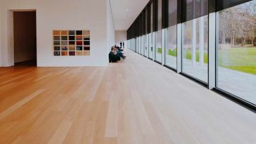 How to prevent footprints on laminate floors
