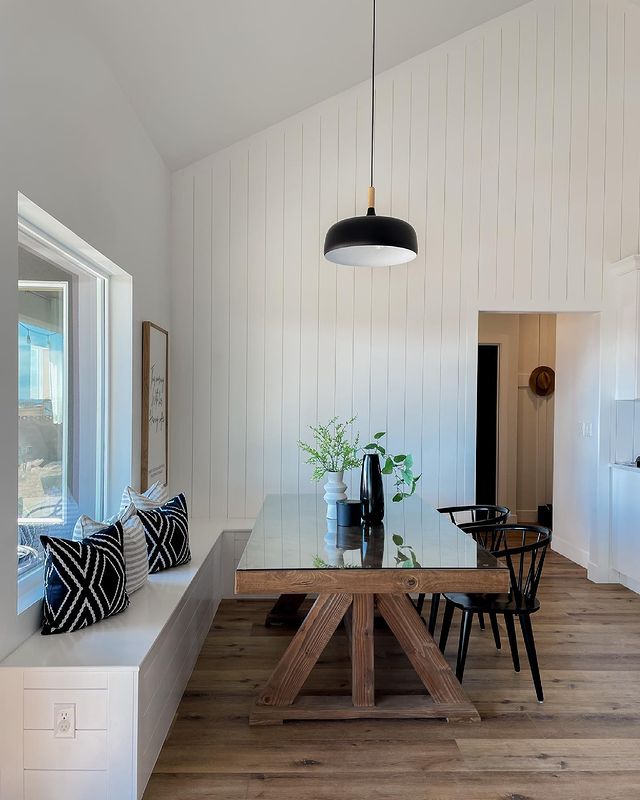 Simple Shiplap In the Dining Area