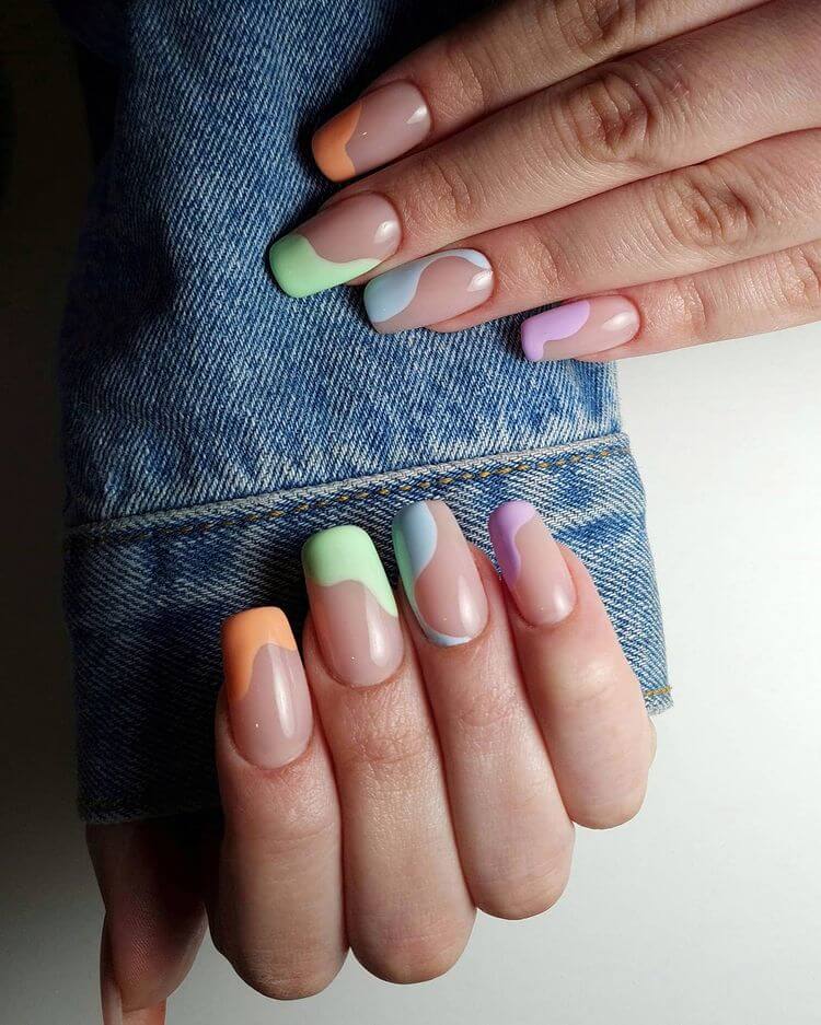Colorful Wavy Pastel Nails