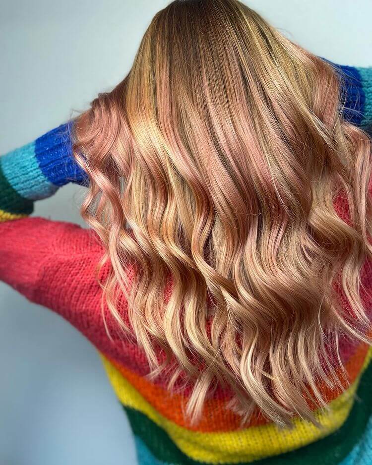 blondish reddish hair