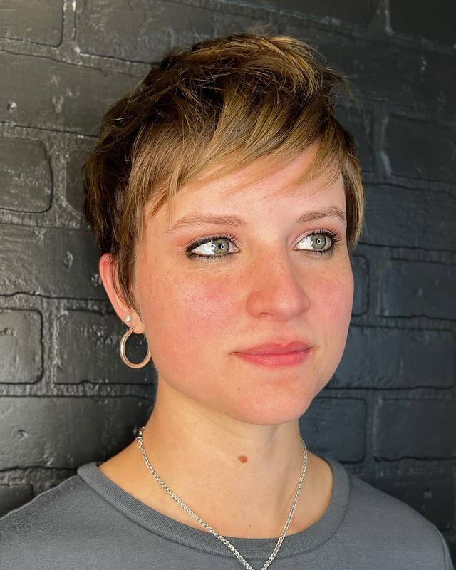 Feathered Bangs with Textured Pixie