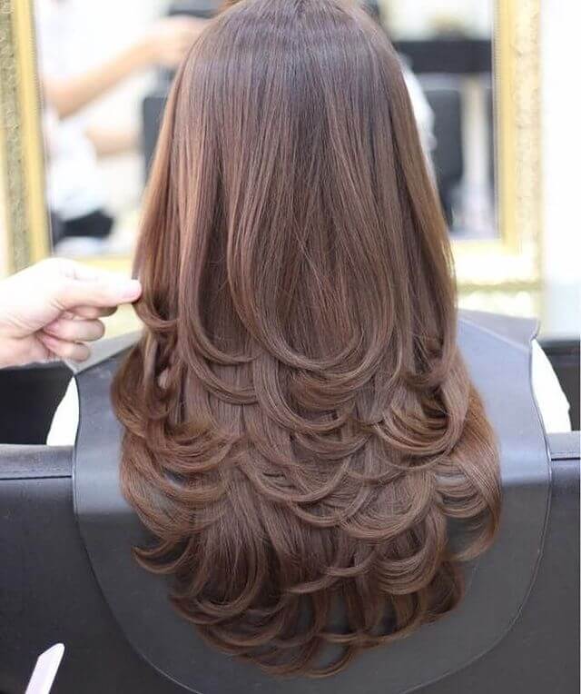 Long Cut with Long Angled Side Layers