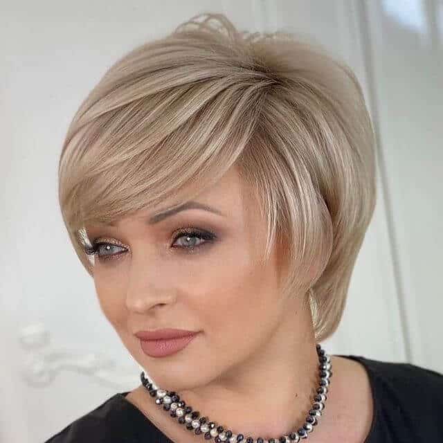 short layered hairstyles for thick hair