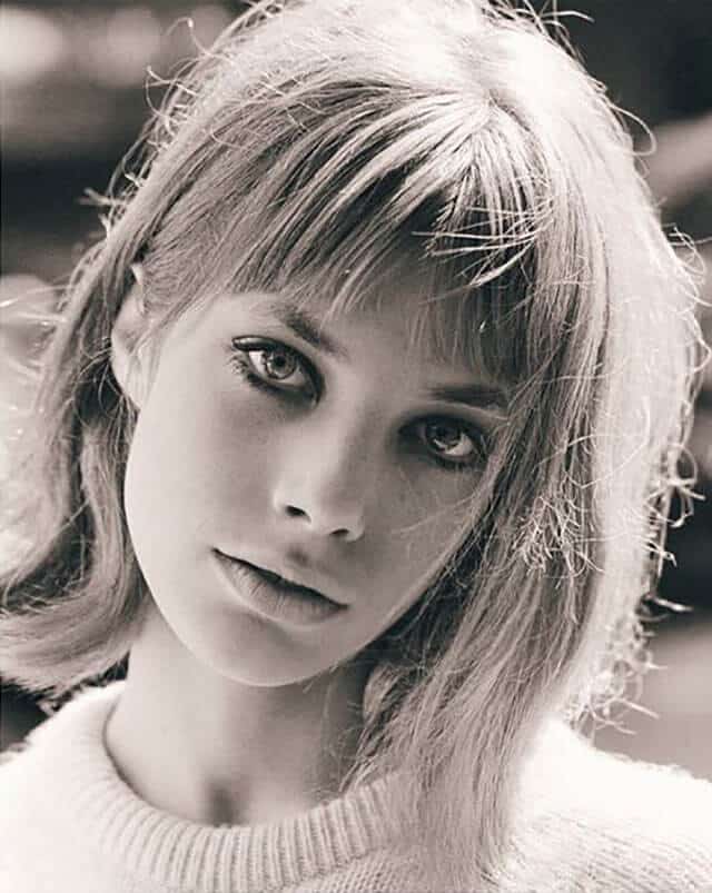 short bob with birkin bangs