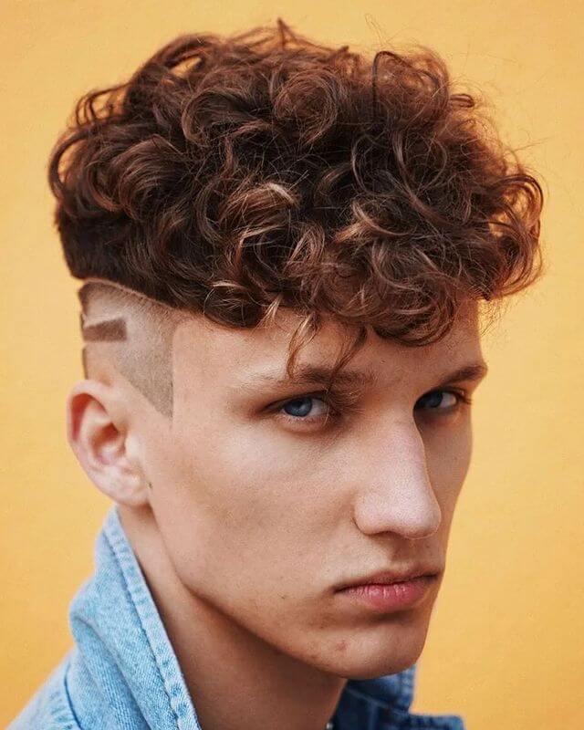 Disconnected Haircut For Wavy Hair