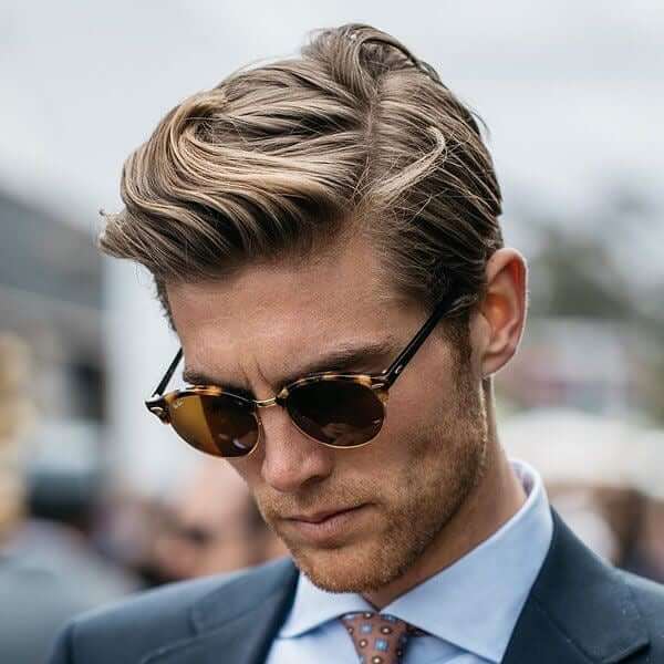 Short Wavy Hairstyle For Men