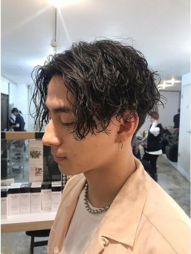 Wavy Middle Part 
