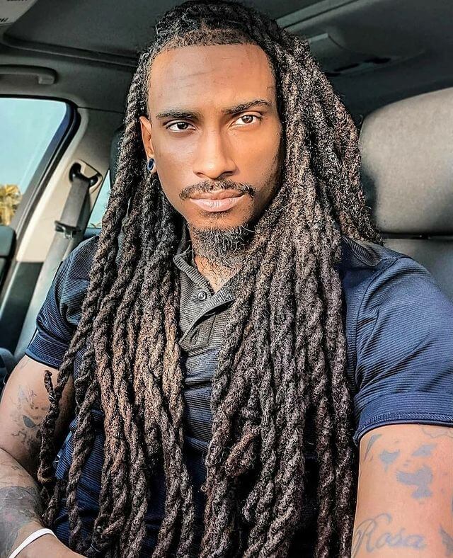 Dreadlocked Long Hair Men’s Style