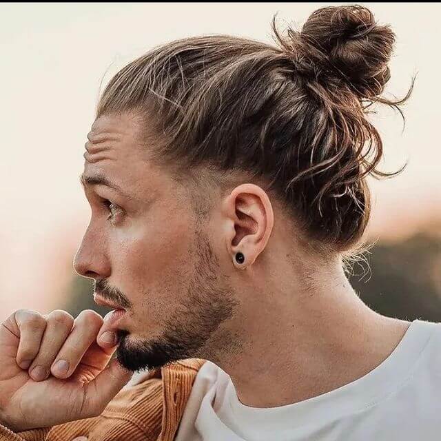 The Loose Bun Men’s Hairstyles with Long Hair