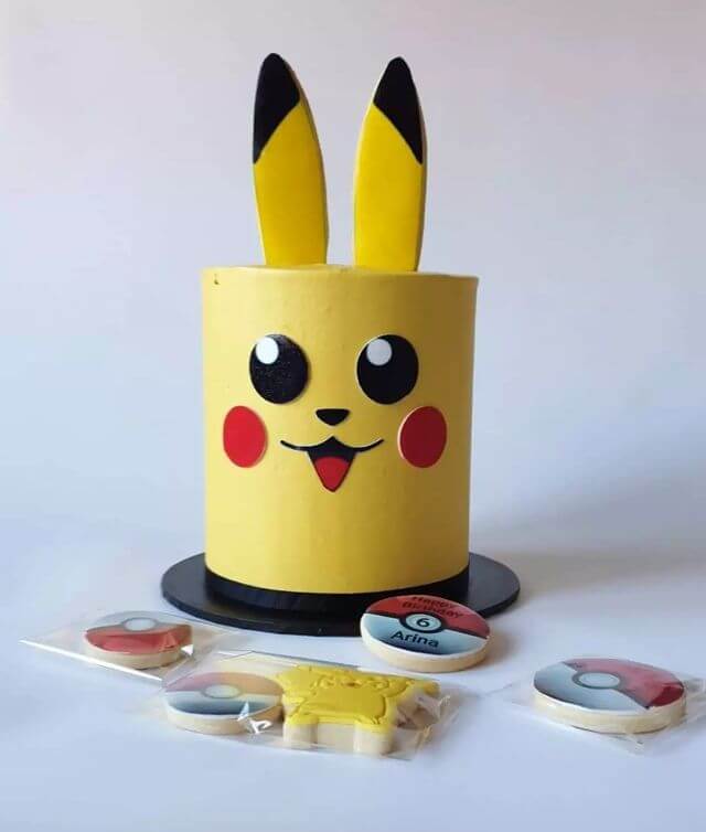 Pikachu head Cake