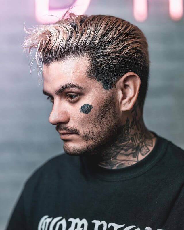 frosted tips pompadour