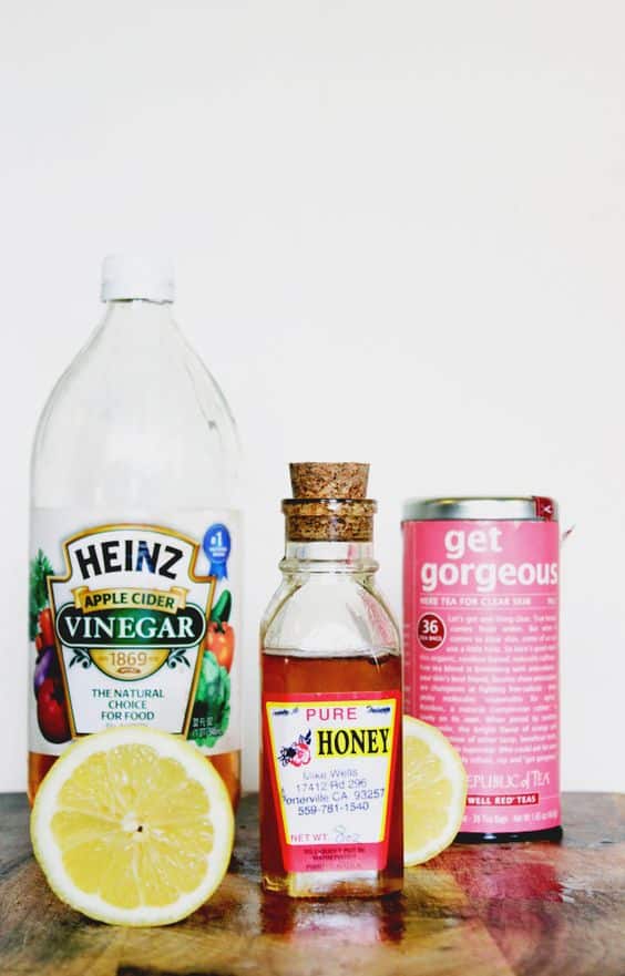 lighten hair with vinegar and honey