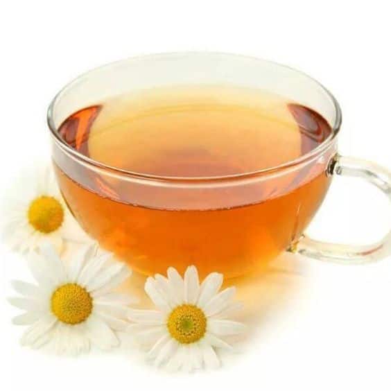 lighten hair with tea