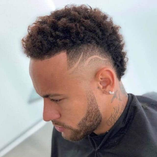Mohawk Drop Fade with Wavy Lines