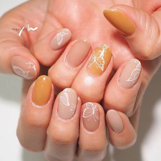 Short Orange and Brown Nails