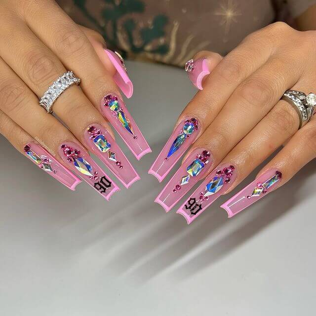Birthday pink nails for 90s baby