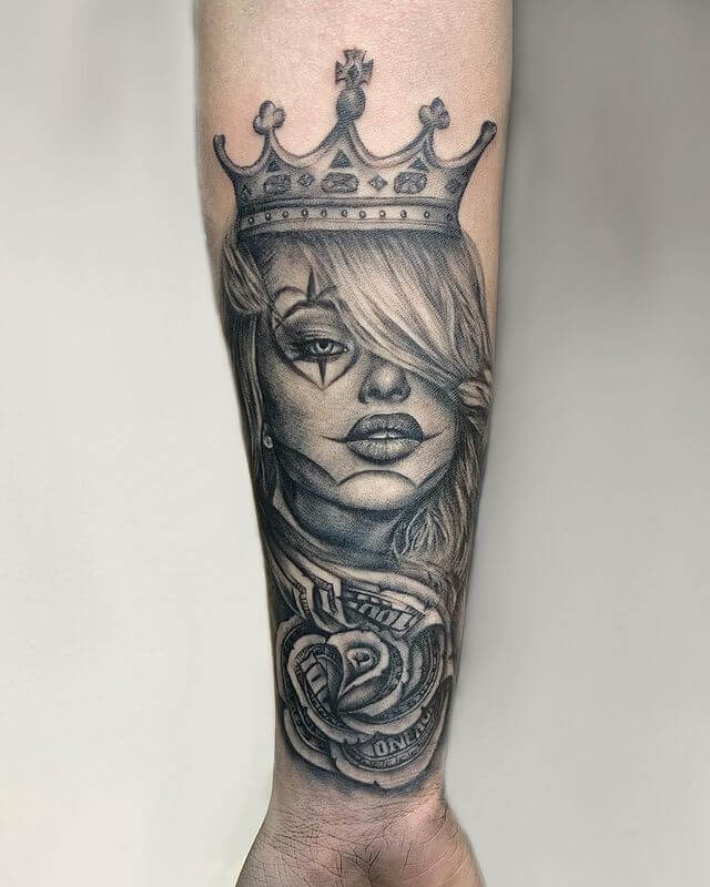 chicano crown tattop