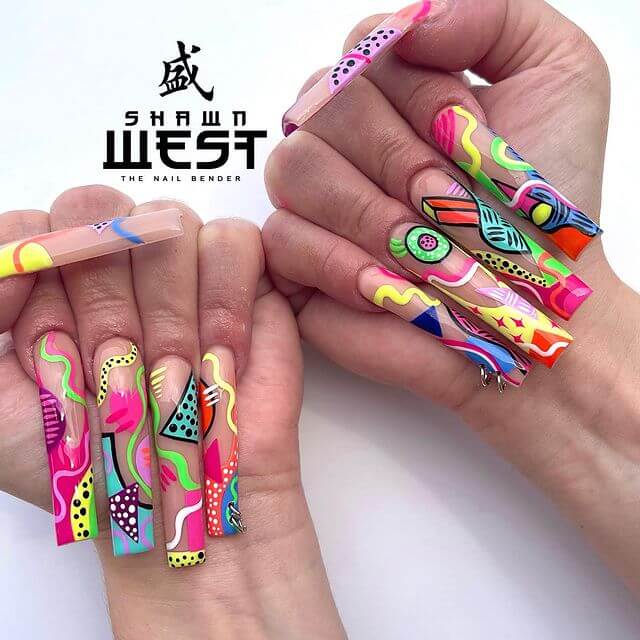 hand painted colorful nails artist
