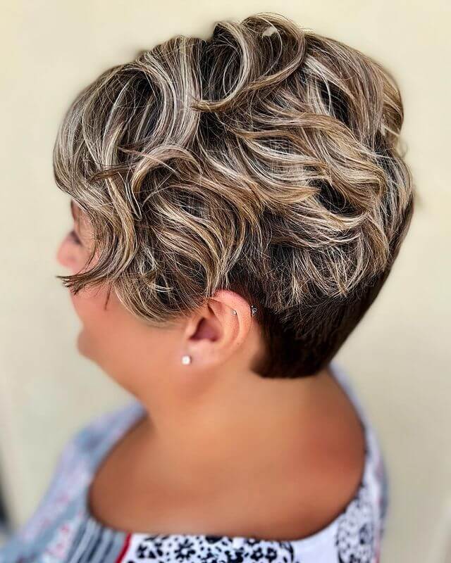 Textured wavy pixie