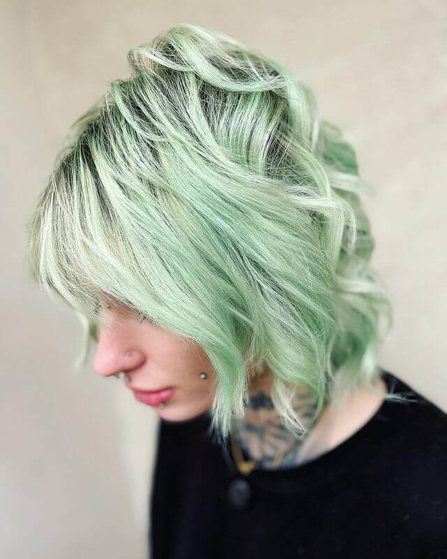 pastel green hair