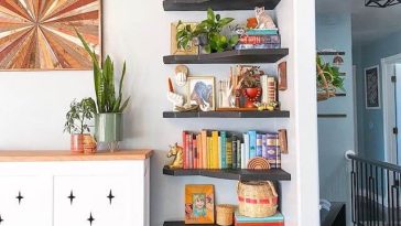 Floating corner wall shelf